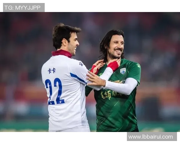 足球球星用温暖举动传递爱心与正能量影响力