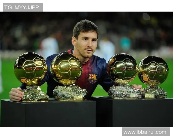 足球球星风采：帅气瞬间定格，赛场外的迷人魅力展示